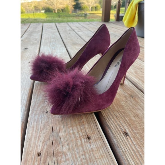 Gianni Bini Burgundy Heels For Fur Puff Pointed Toe Pumps Size 8 - Picture 2 of 10
